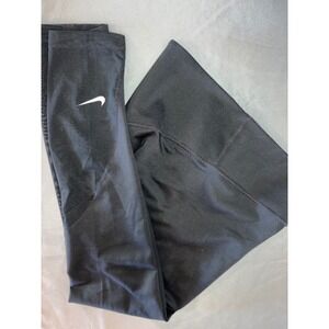 Nike Women's Black Running Training Capri Leggings‎ Athletic Workout Small